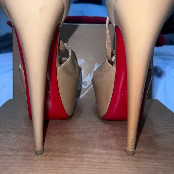Christian Louboutin Tan High-Heeled Sandals - Picture 2 of 7